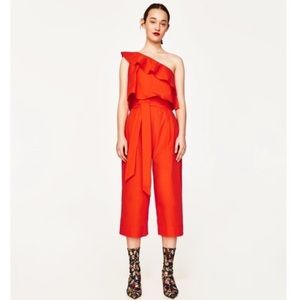 ❤️Zara One Shoulder Jumpsuit❤️